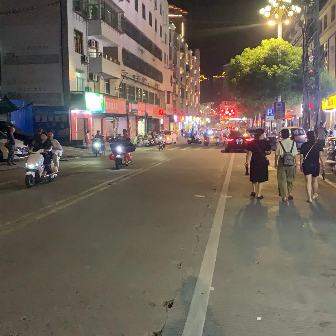 三僚廖彬