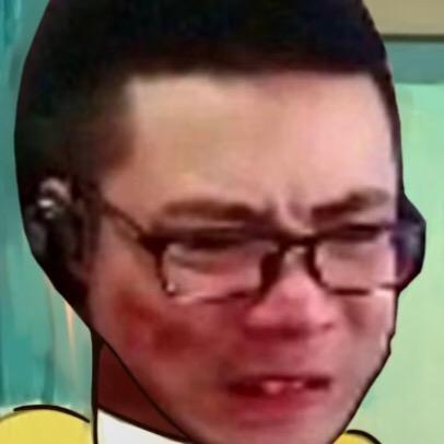 这个人的头怎么这么铁啊兄弟!