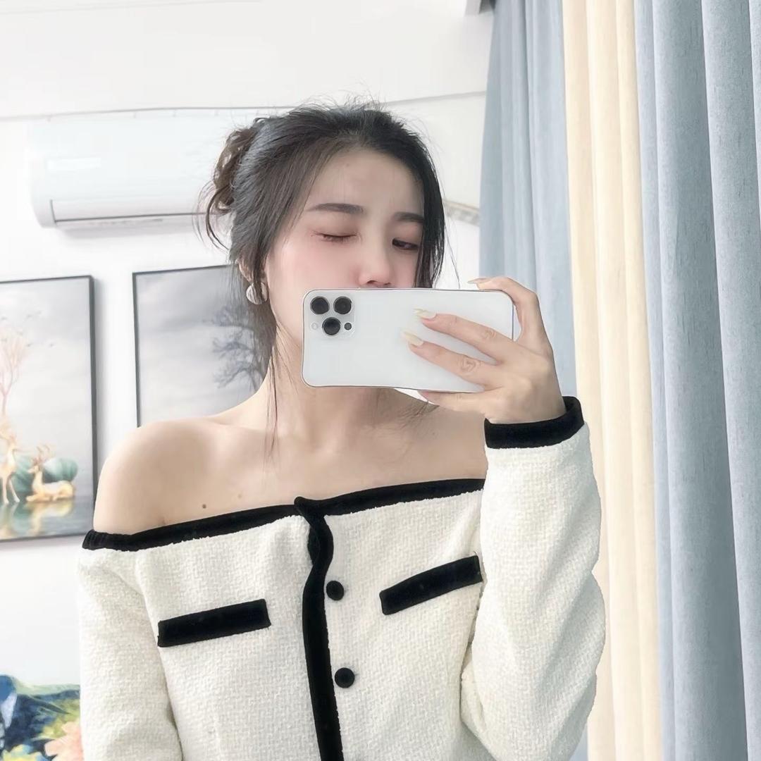 谭谭爱睡觉