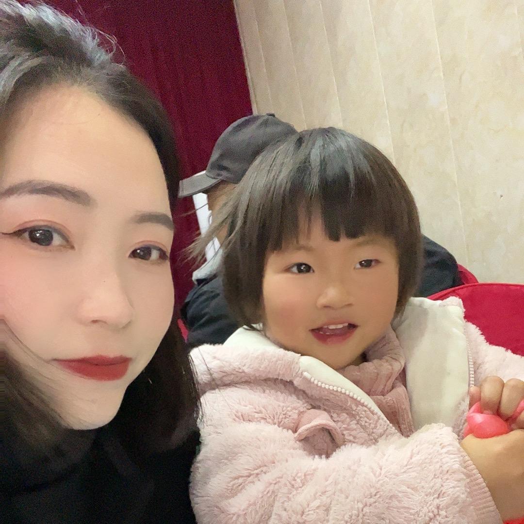 蒙蒙家有四千金