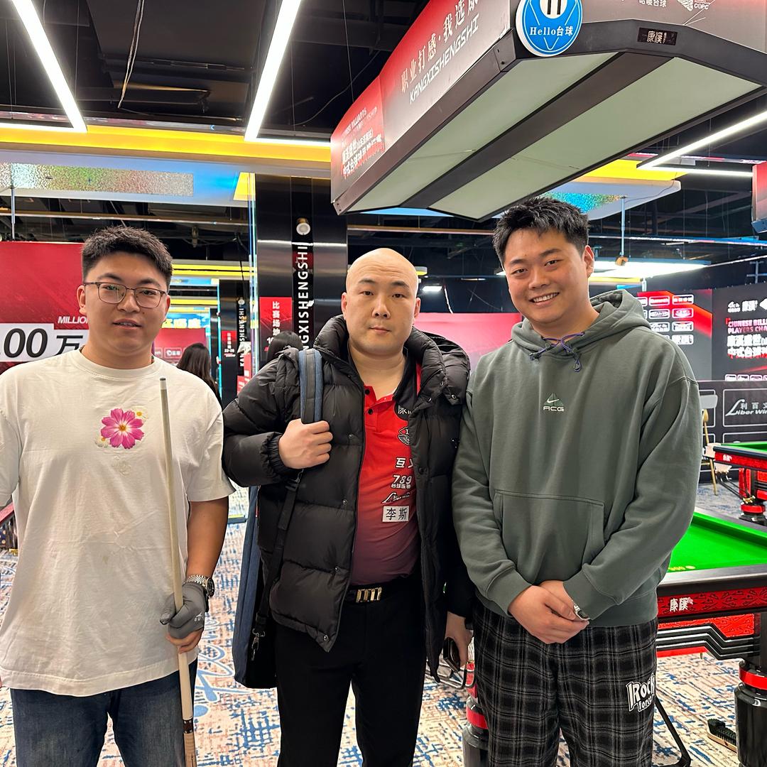 爱打台球的雨宁🎱