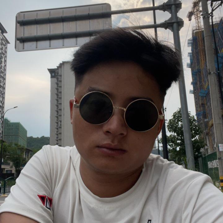 爷不帅，但很狂