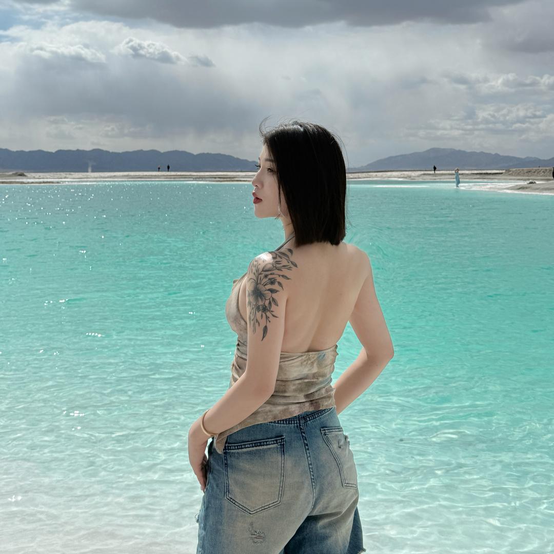C位女装 张群