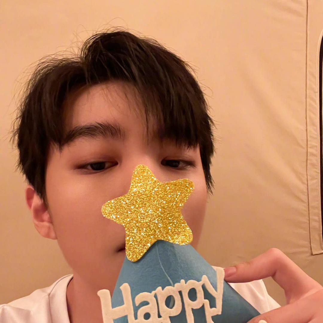 纸璇今天在干嘛