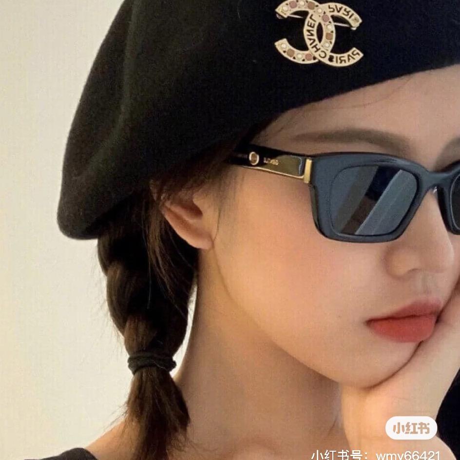 开心吗^ _ ^