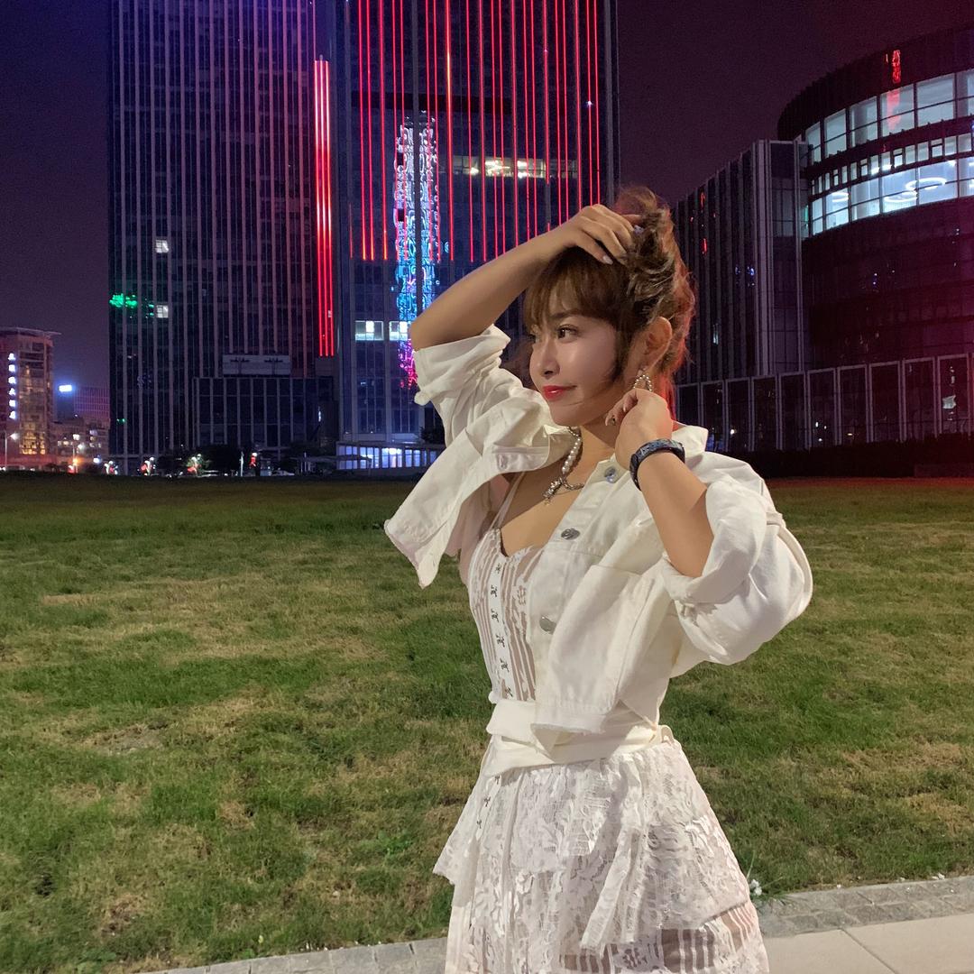 蜜桃糖sugar🍑🍬