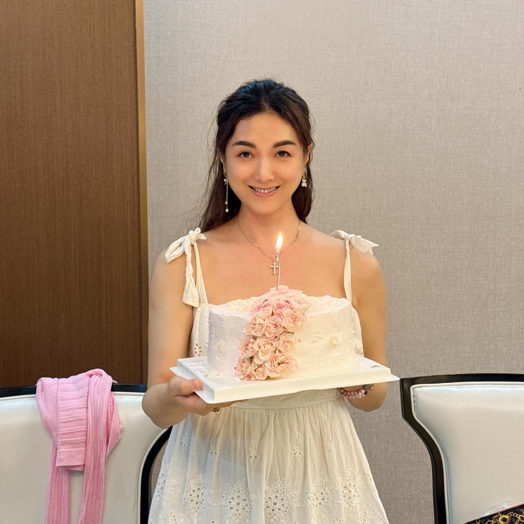 港姐雪儿