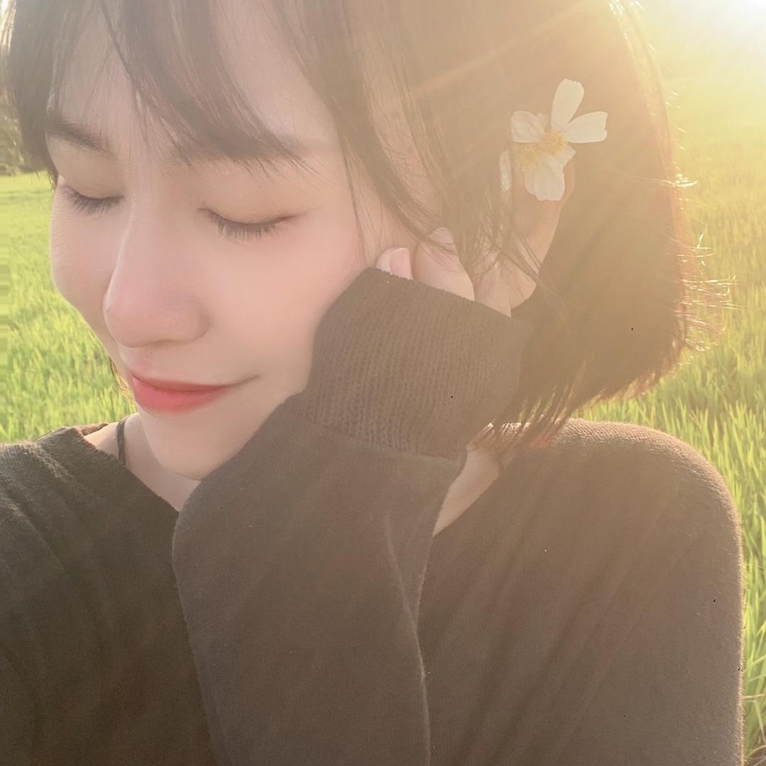 爱笑的大脸婷