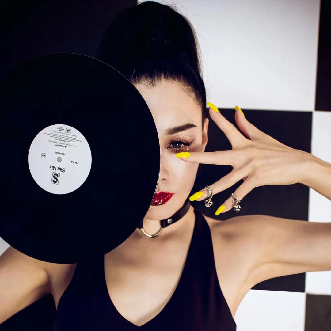 Christy钟丽缇@抖音