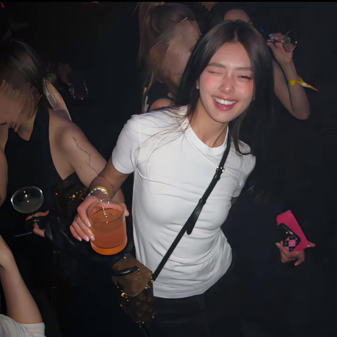 ϵ( 'Θ' )϶