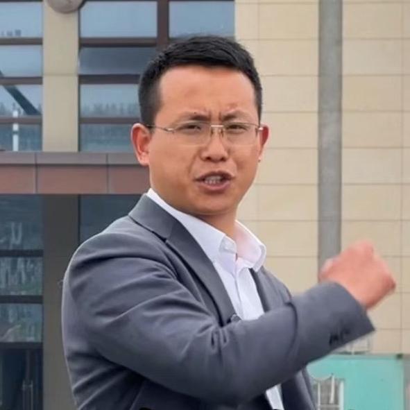 （小胡哥）牛牛淘车