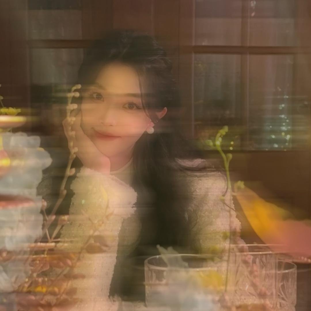 鹿呦呦'