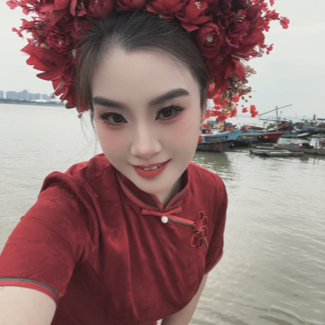 🌹做个快乐的胖子🌹