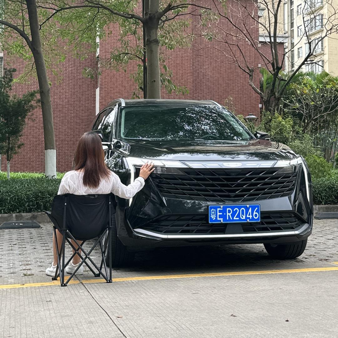 娜娜小姐姐的博越L