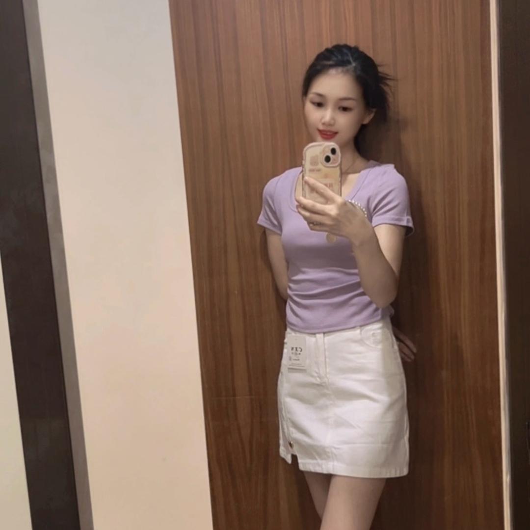 贝贝👑
