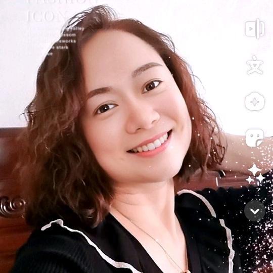 北苏村俊俊家具城批发实木床