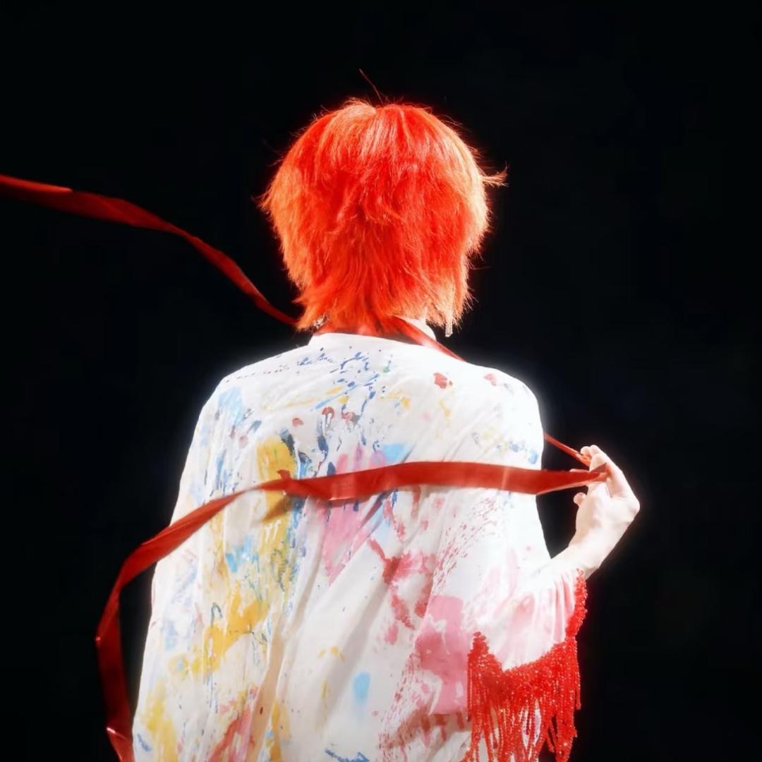 在人间的火星孩子…