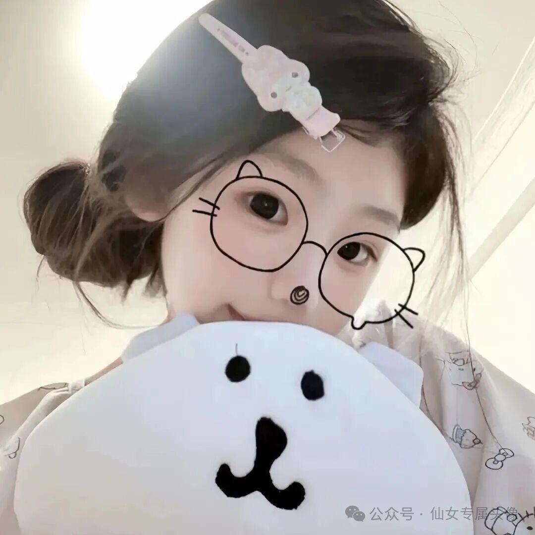 ᥫᩣ ٩偶尔会发呆۶