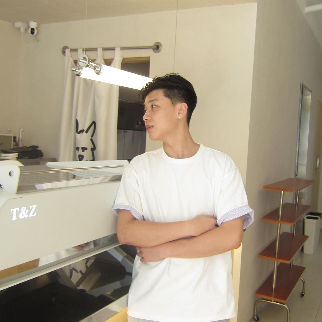 小何说车-土龙哥二手车