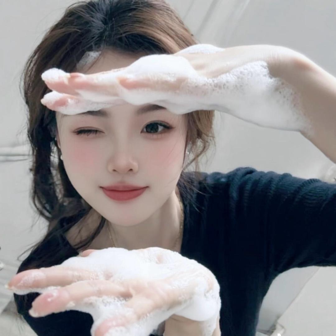 离我远一点