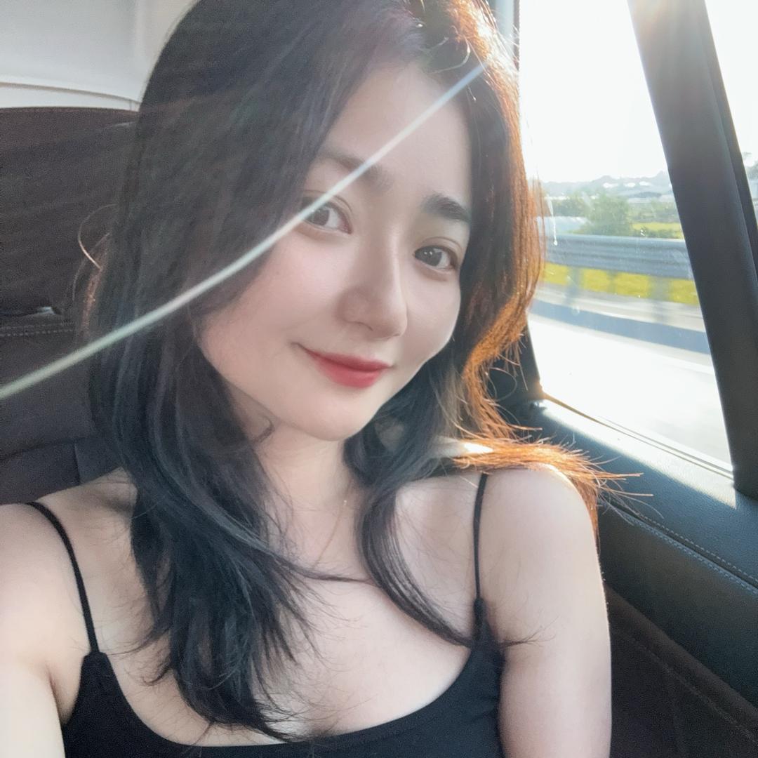 YY设计师品牌集合店官方号