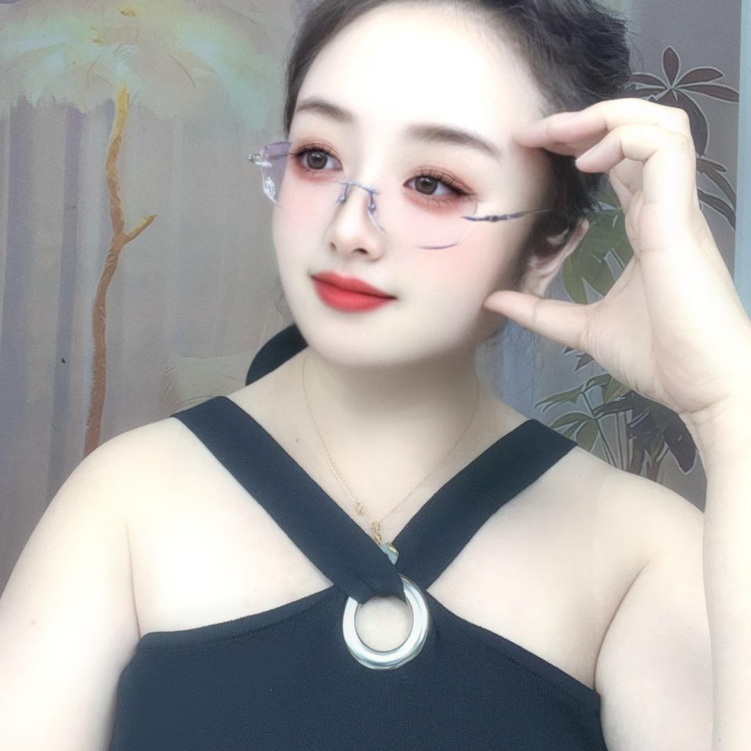 @七七💫