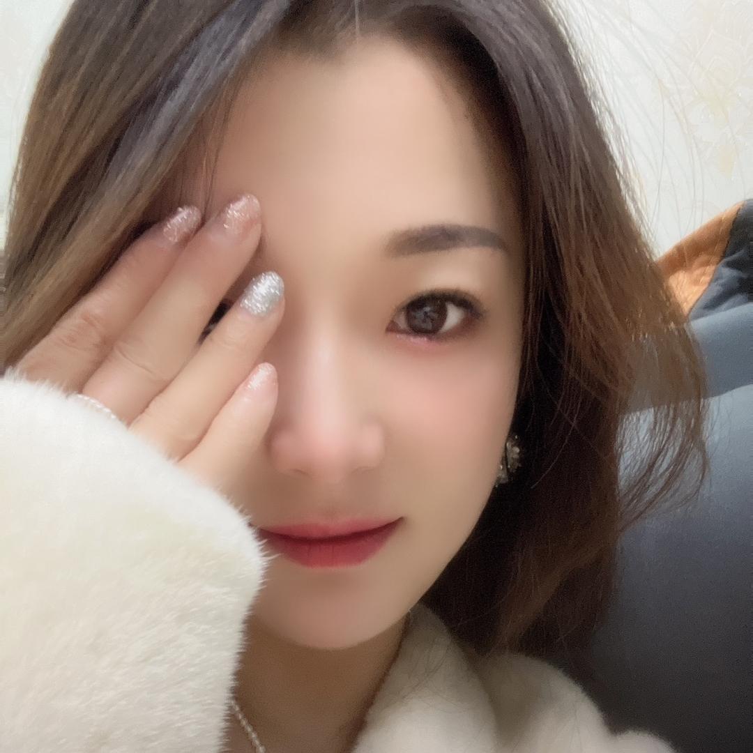 杨yang（菇凉）