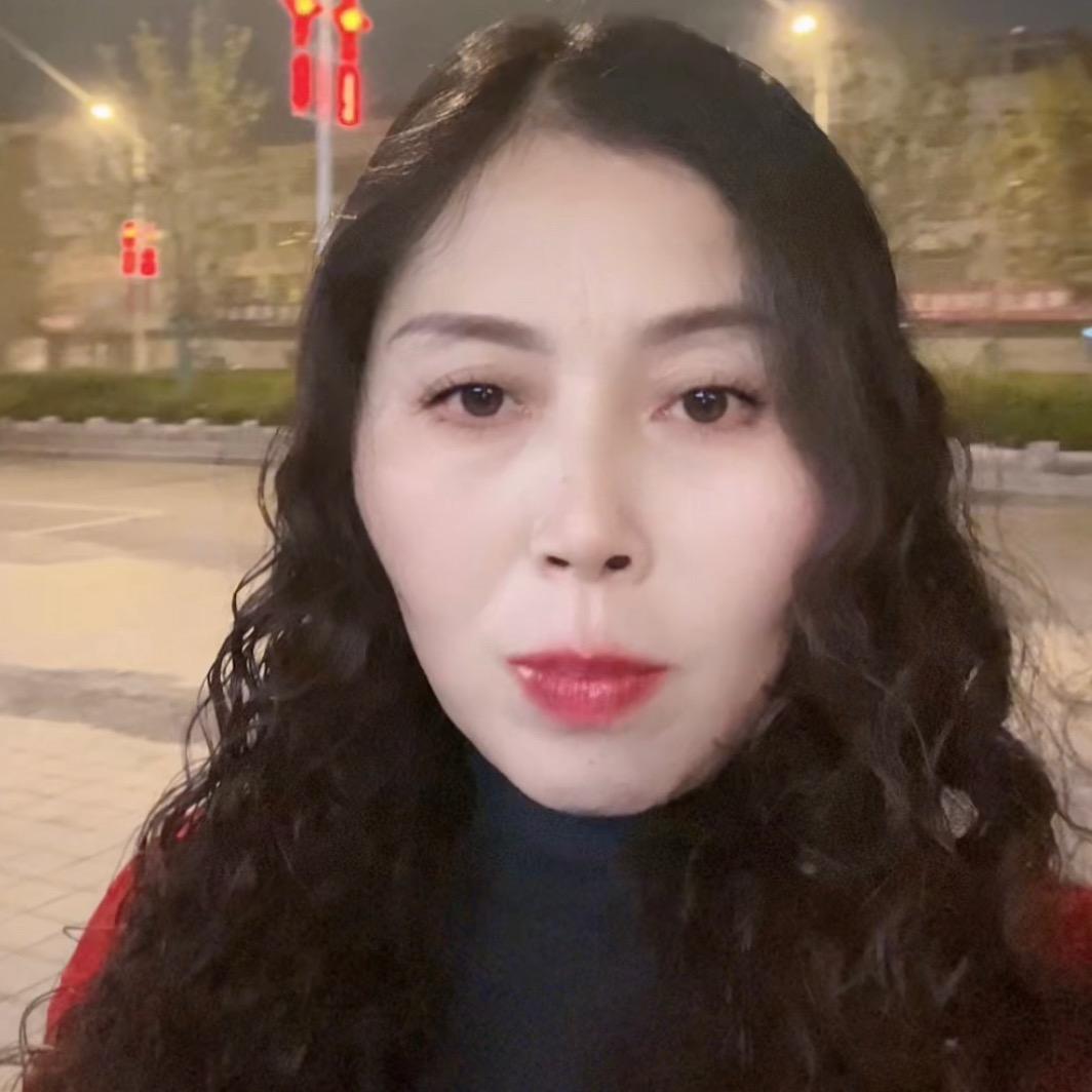 曼妮姐