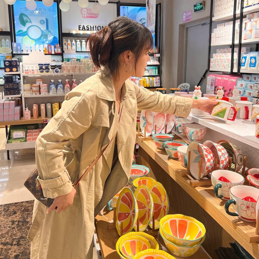 💄化妆师～倩倩