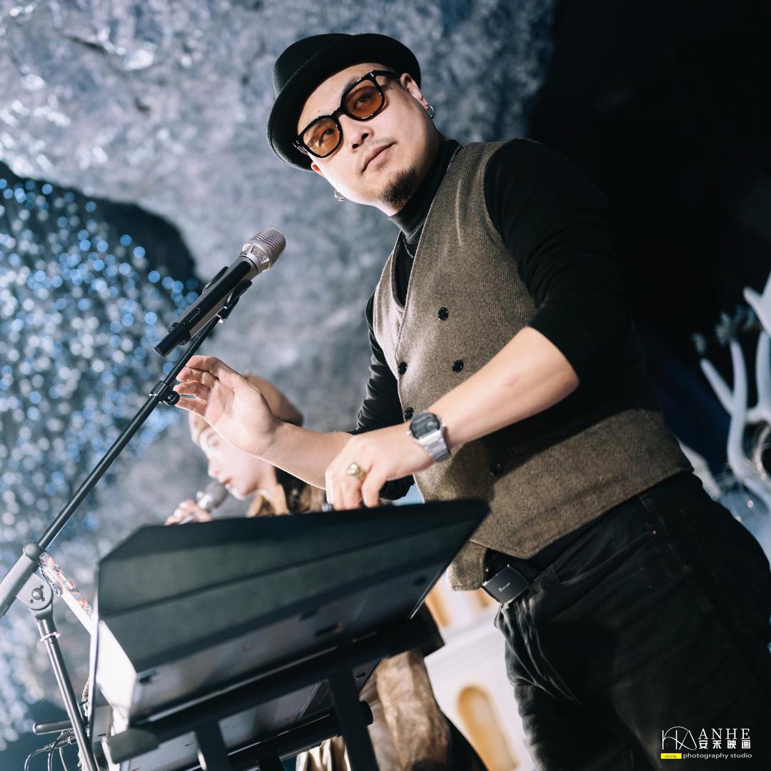 徐大鹏「跷跷板乐团」