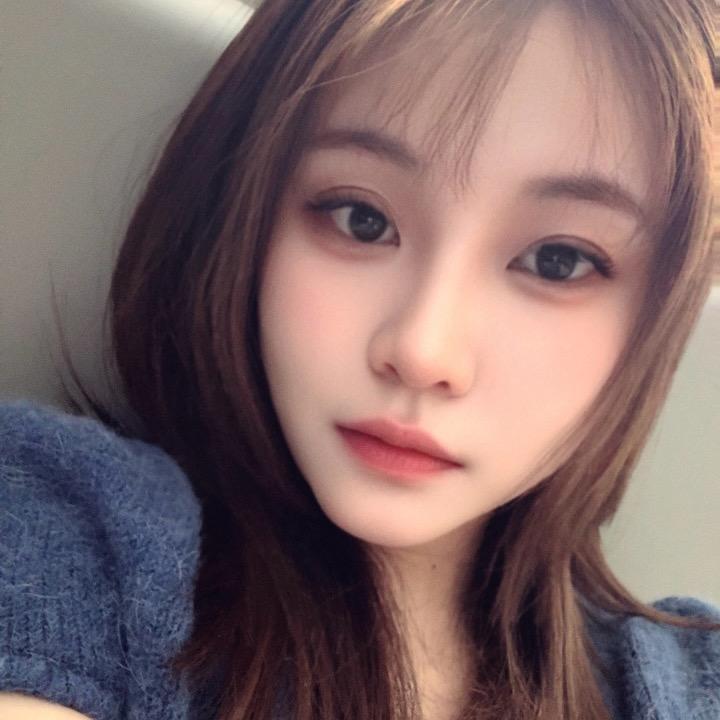 曾小姐❤️……文案与生活无关