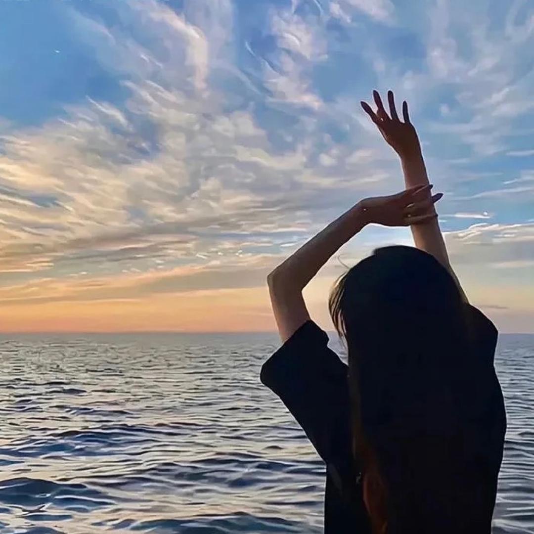 快樂 旳 涐。