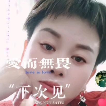 群姐梳果队专业修花梳果代收各种葡萄