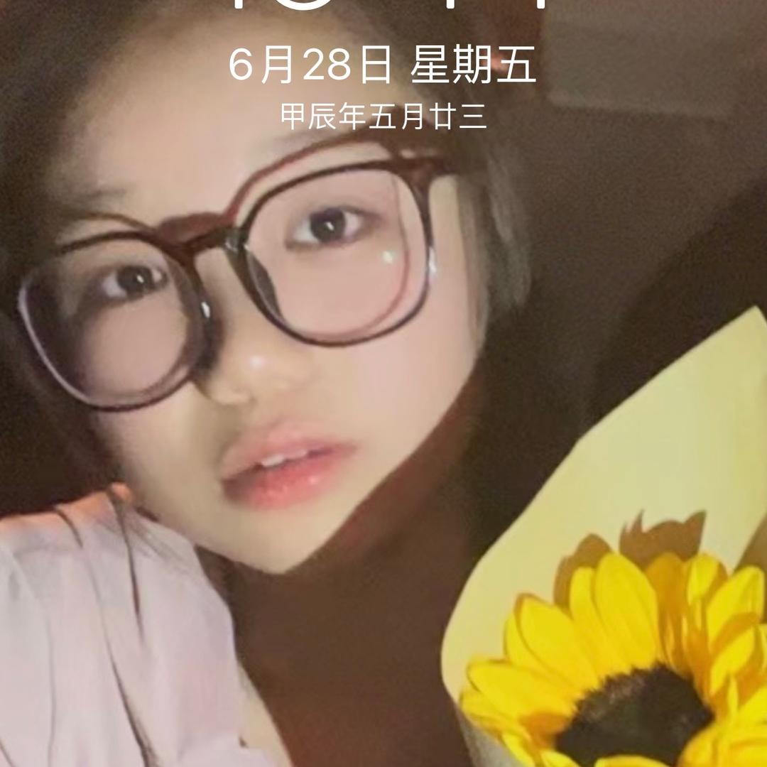 竹楼听雨