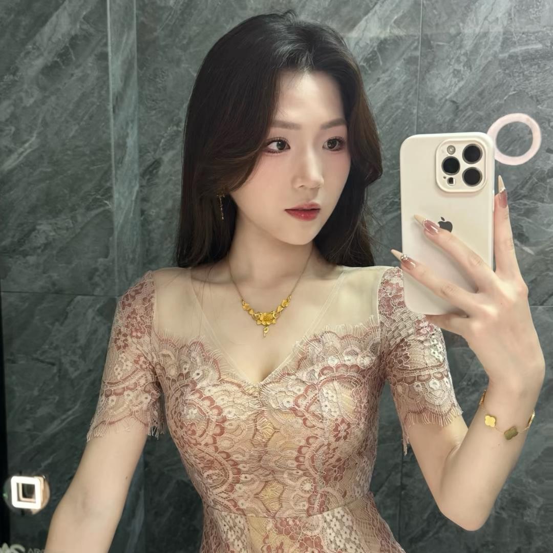 花花爱美丽的头像