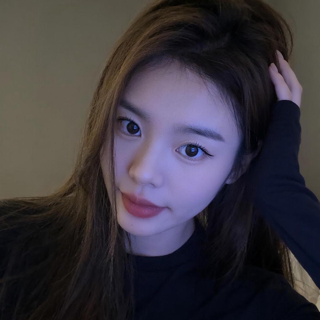 L.🏖️