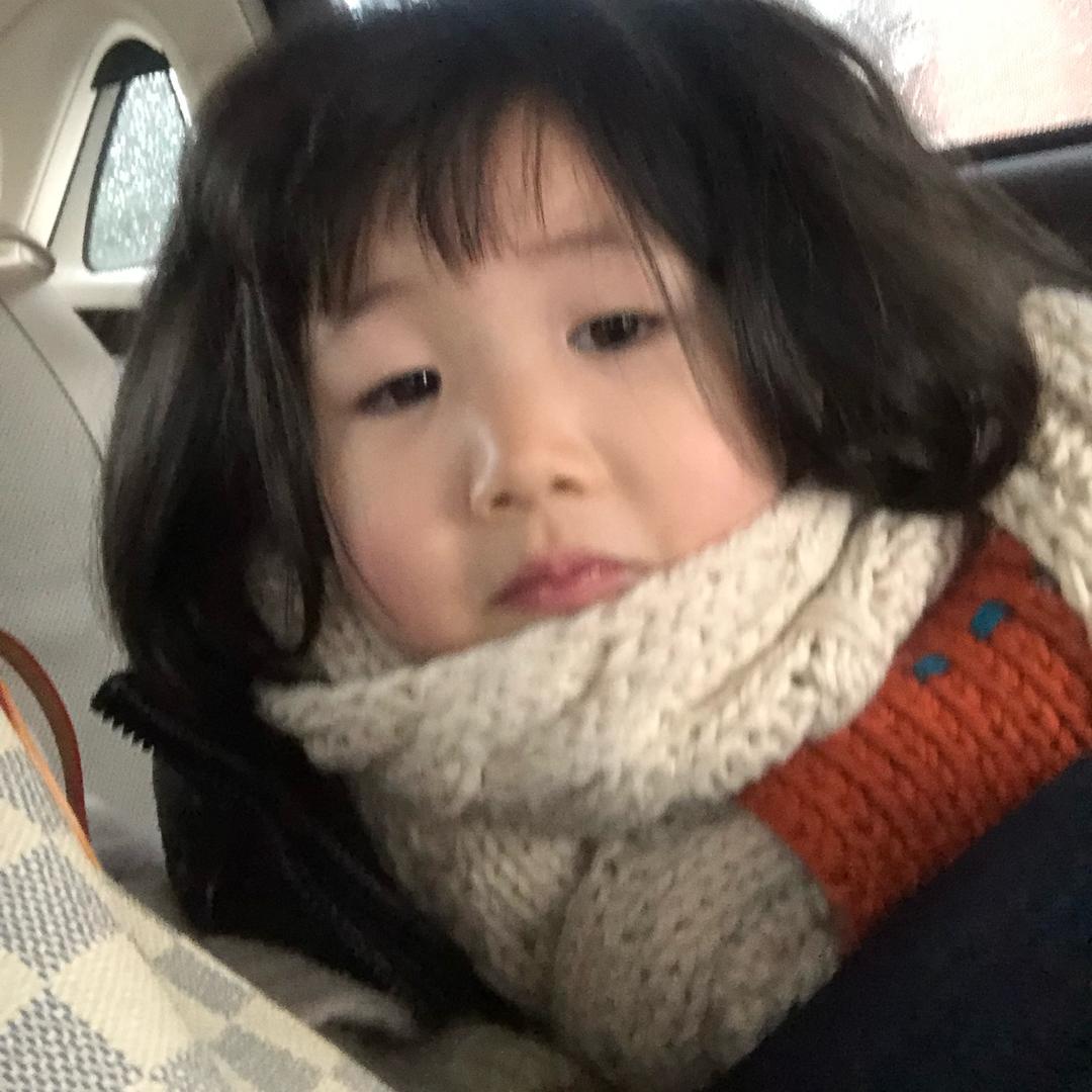 邱宝头像