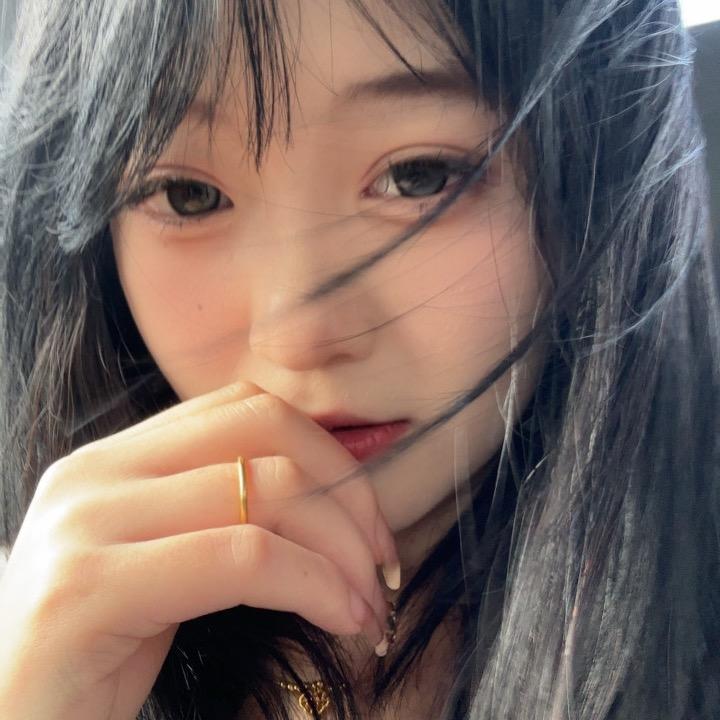 小艺🎱