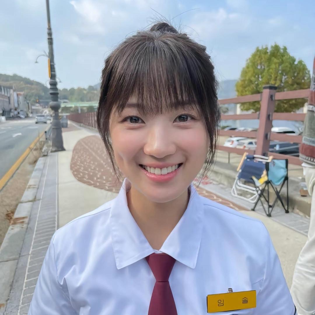 会打呼噜的月亮呀头像