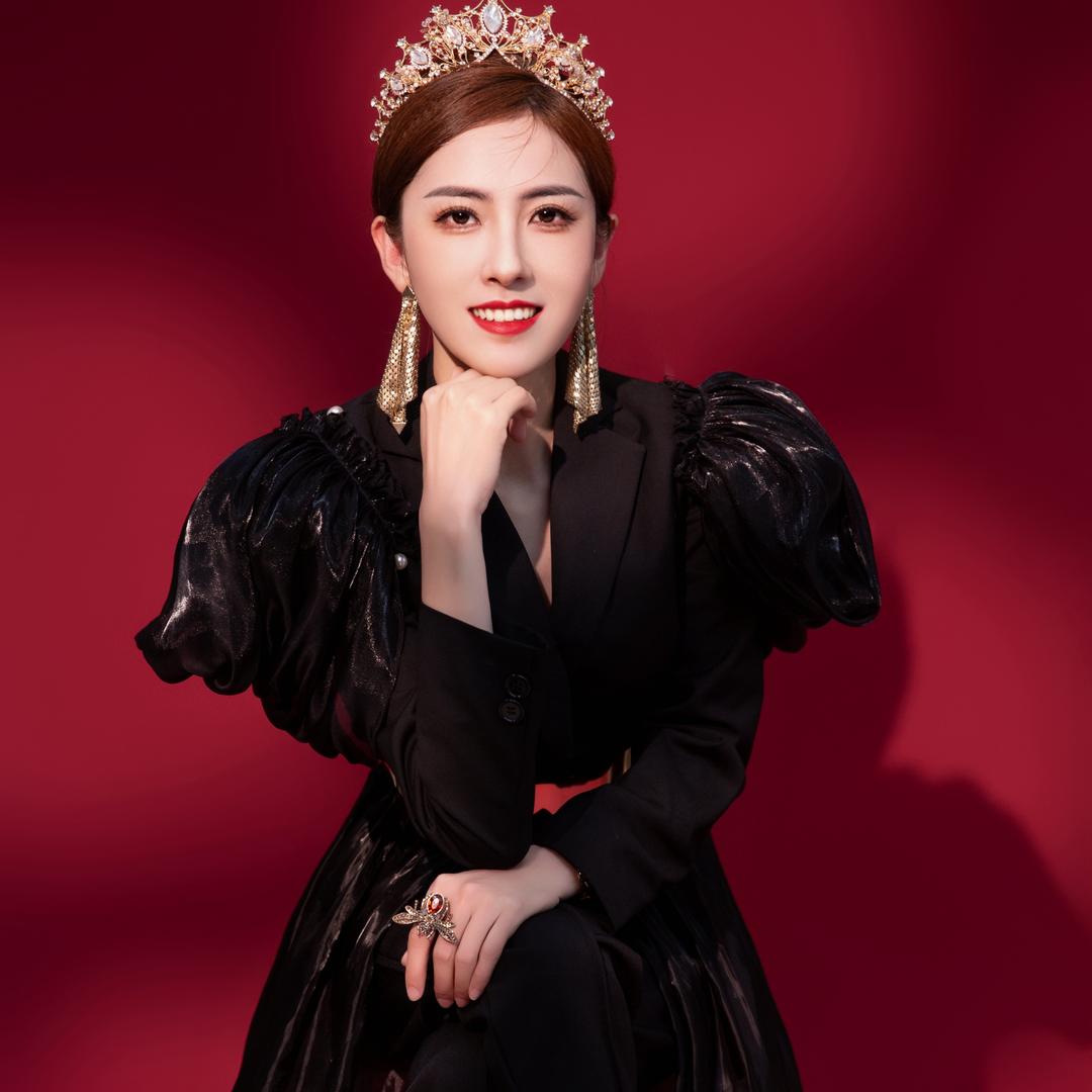 维娜THE WEINA周红霞