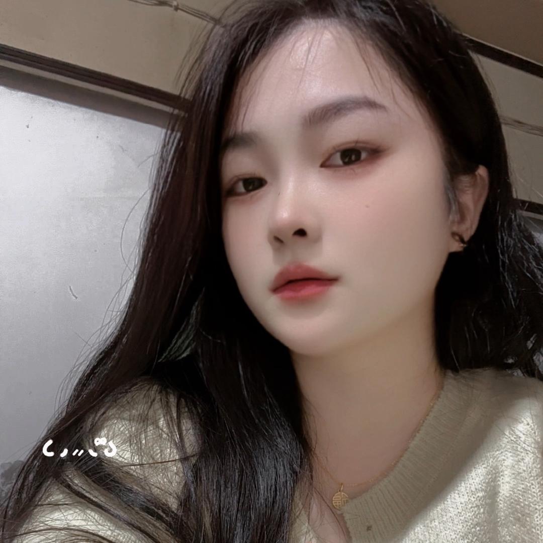 @七七