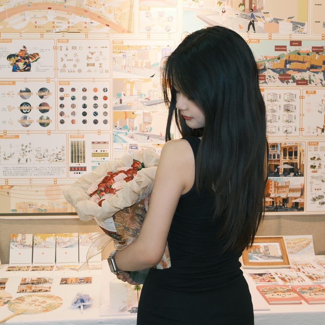一个吕设计师