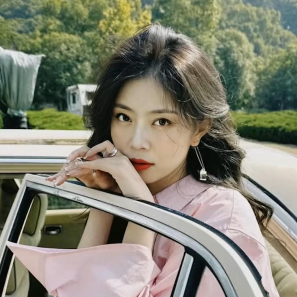 @小七