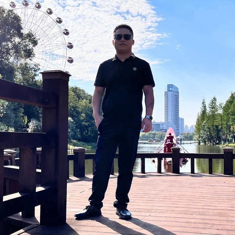 谢昌楠-奥通汽车严选