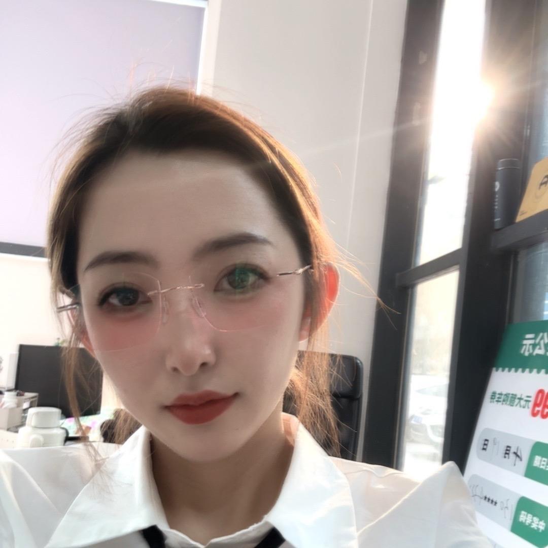 妮科尔