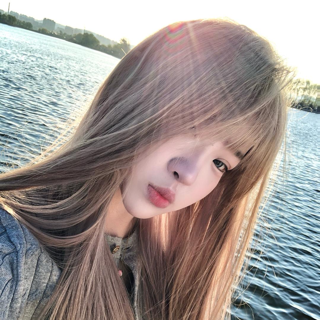 殊 途.