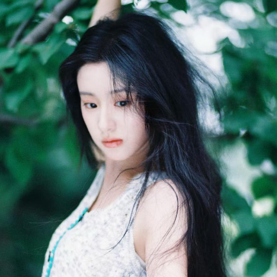 施沁含Hanna.