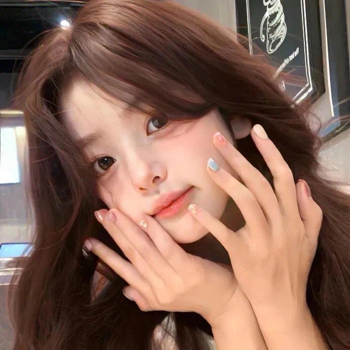 小新卖蜡笔🖍️