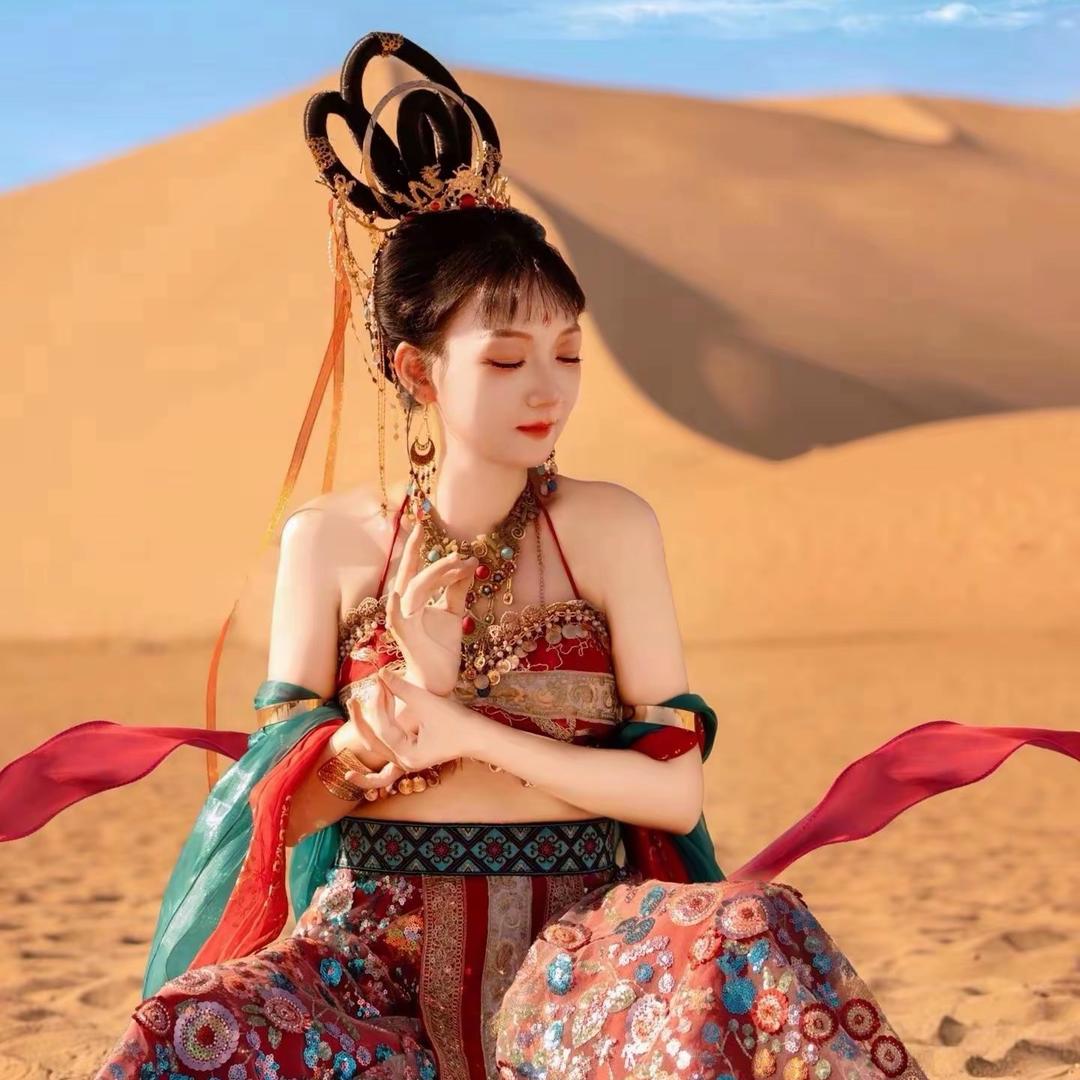 在九华山流浪的月月🌙