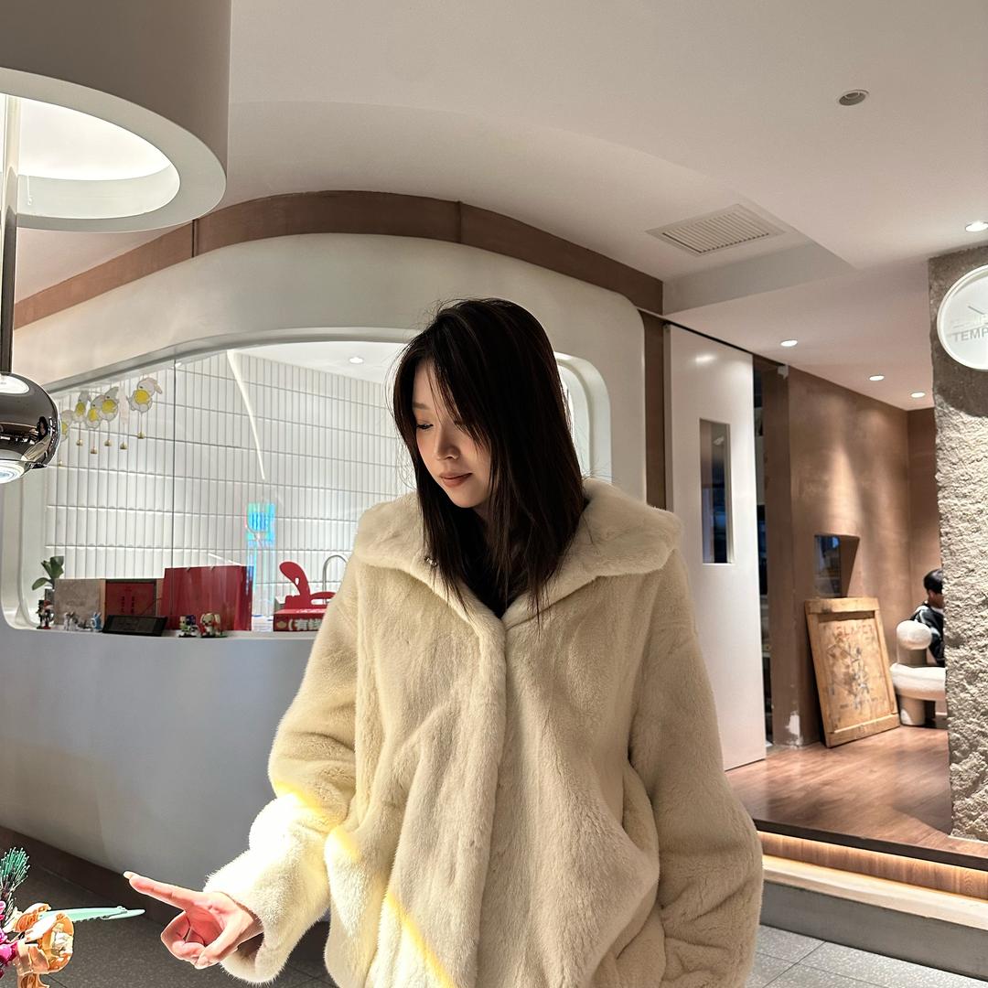 YUYU_皮草店(冬季上新中)